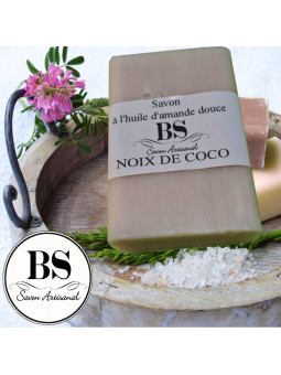 NOIX DE COCO SAVON PARFUMÉ ARTISANAL 120 GRS